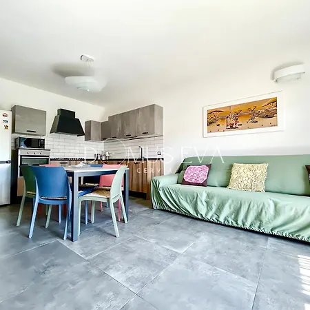 Domus Eva *