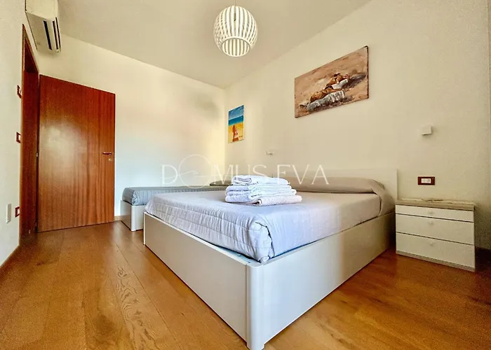 Domus Eva Apartman *